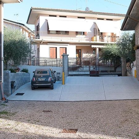 La Casa Di Anna Domegliara Exterior foto